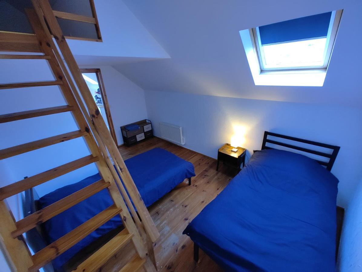 Cosy Appartement 2 Chambres Pont-de-l'Arche Luaran gambar